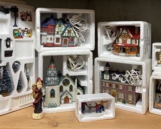 Lemax Christmas Village • Church • Police Station • Chalet • Accessories