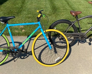 KENT Ridgeland & 2600 Bayside Beach Cruiser Bicycle / Bicycles