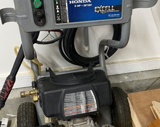 HONDA 2600 psi Pressure Washer