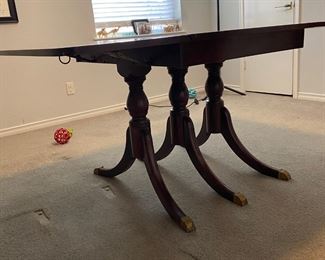 Duncan Phyfe Dining Table with leaves