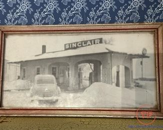 1940's Original Photo of Sinclair Gas Station