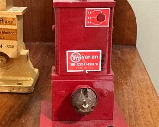 WESTERN ELECTRIC Varian Klystron Tube Sample Displays