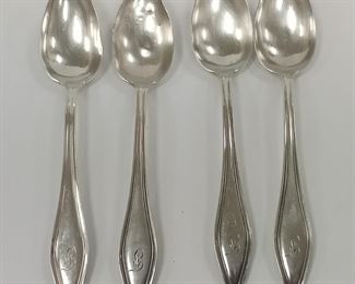 SET OF FOUR MARY CHILTON STERLING TEASPOONS.  HANDLES MONOGRAMMED "F",  ALMOST 6" LONG.  WEIGHT 82.4 GRAMS OR 2.65 TROY OUNCES. TWO OF THEM HAVE DENTS IN THE BOWLS

ESTIMATE $60.41