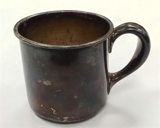 A GORHAM STERLING SILVER CUP.  2 5/8" TALL.  SOME DENTS ON BASE.  111.3 GRAMS OR 3.58 TROY OUNCES.
ESTIMATE $81.62