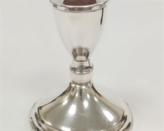 A SINGLE DUCHIN WEIGHTED STERLING SILVER CANDLE HOLDER.  4" TALL.  DENTS ON FOOT AND RIM