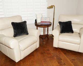 Brookhaven recliners in winter white x 2