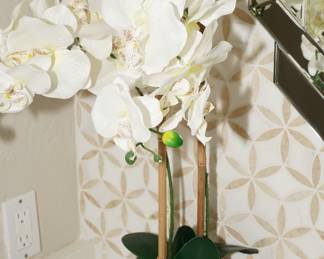 There are several faux florals available for sale.