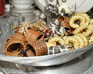 Nambe bowl housing napkin rings