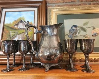 9 piece pitcher and glasses set
