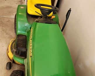 John Deer Riding lawn mower