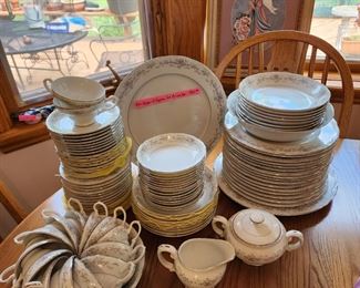 Fine China of Japan, L Priscilla