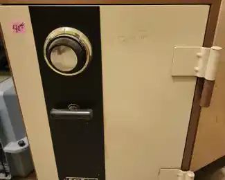 Fire fyter vintage safe
