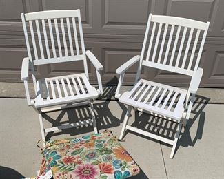 wooden folding chairs