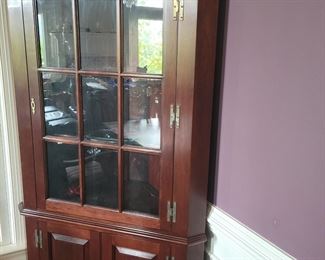 Mahogany corner cabinet 