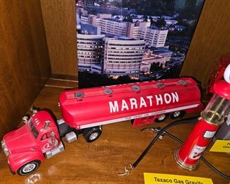 Taylor Marathon Oil Freight Truck!
