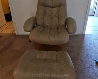 Eames Style Leather Recliner & Ottoman!