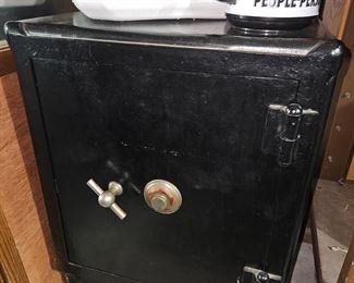 Vintage Safe!