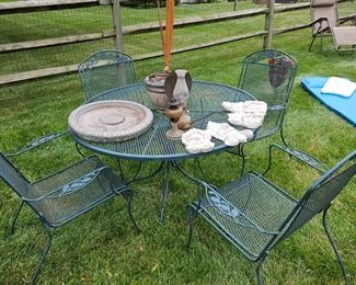 MCM Wrought Iron Salterini Style Patio Table & Chairs!

