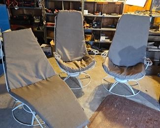 MCM Homecrest Wrought Iron Chairs & Cushions!
