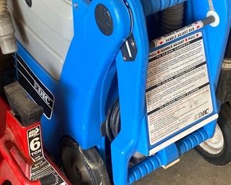 EDIC Carpet Cleaner 