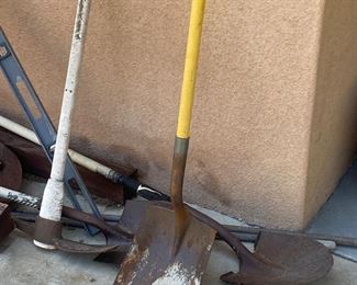 Shovels 