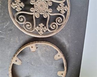 Cast Iron Mounted Decor