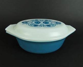 Vintage Pyrex "Horizon Blue" 1.5 Quart Covered Dish