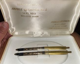 Arpege Chanel number 5,  14 karat gold pen