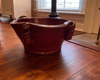 Red, decorative pottery