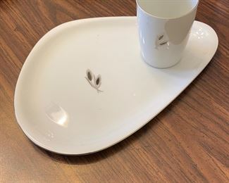 Luncheon set for six with extra cups