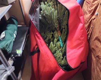 8 ft lighted Christmas tree