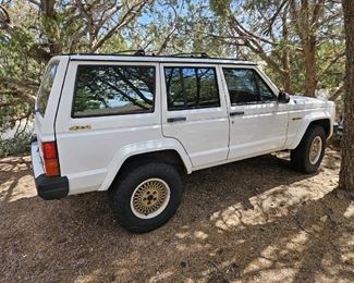 90 jeep cherokee