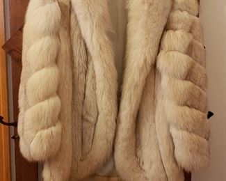 Saga Coat Medium and clean. 