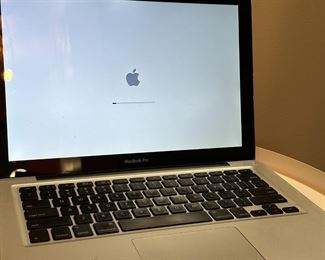 Mid 2009 MacBook Pro - No Charger 