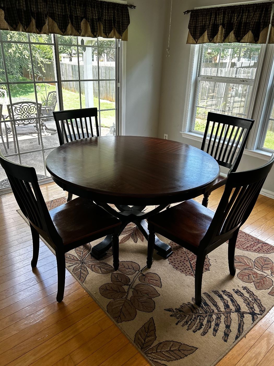 Solid Wood Kitchen Table with 4 Chairs