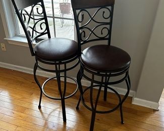 Swivel Bar Stools