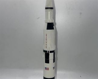 executive desktop saturn v rocket 1200 scale