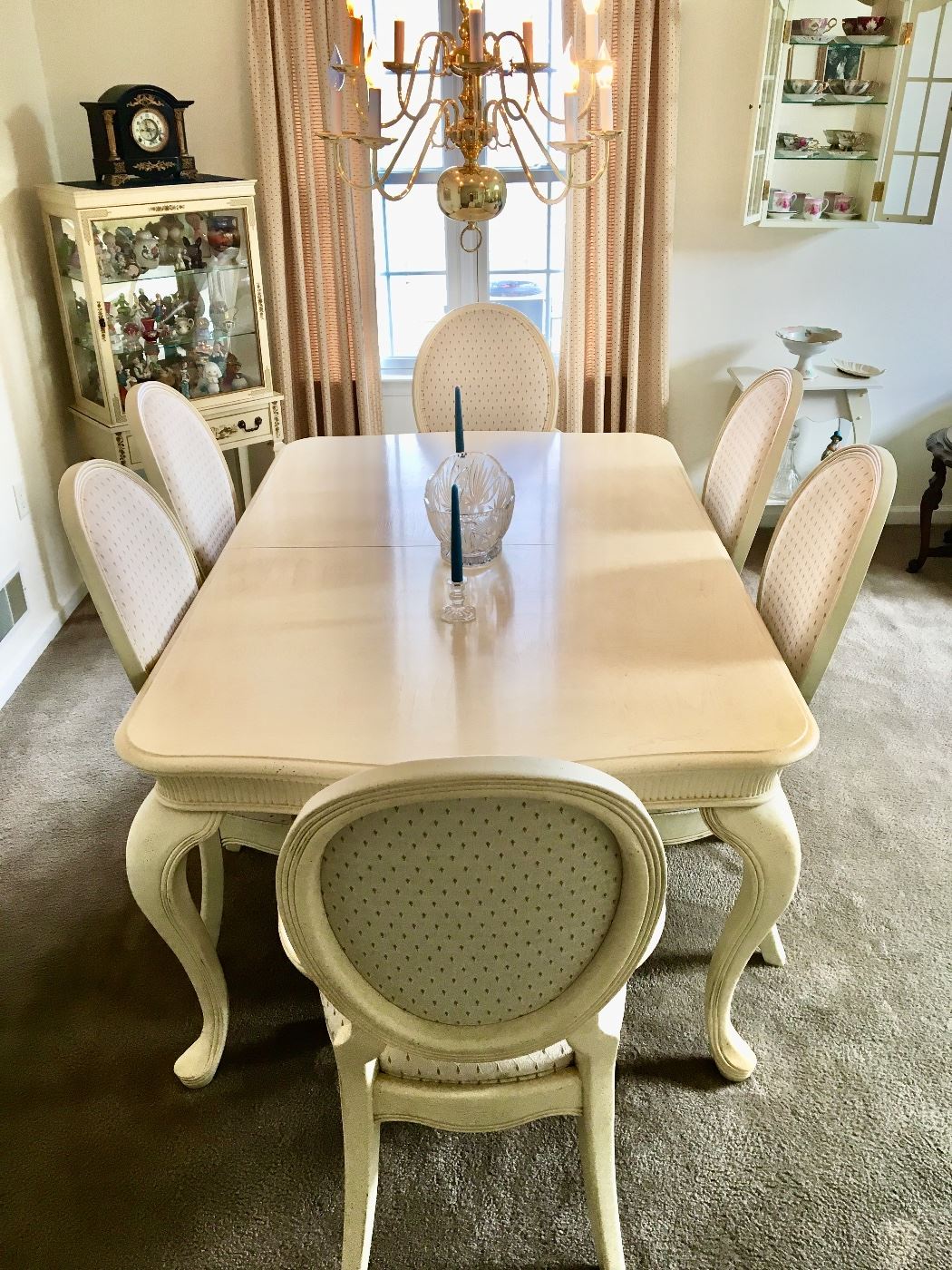 ESTATE SALE AT GREENBRIAR OCEANAIRE starts on 7/28/2023