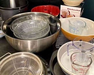 "Kettle Creek Curiosities" in Grovetown, GA Starts Closing Sun 7/30 at 8pm. Pickup: Tue 8/1 1-6pm. Please click here to view more photos, descriptions, and current bids:&nbsp;https://ctbids.com/estate-sale/23182