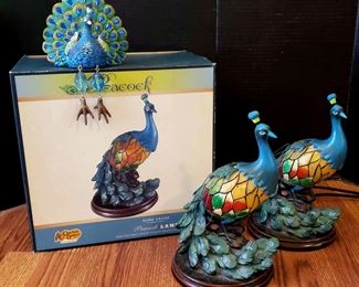 "Kettle Creek Curiosities" in Grovetown, GA Starts Closing Sun 7/30 at 8pm. Pickup: Tue 8/1 1-6pm. Please click here to view more photos, descriptions, and current bids:&nbsp;https://ctbids.com/estate-sale/23182