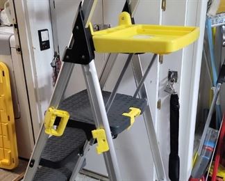 "Kettle Creek Curiosities" in Grovetown, GA Starts Closing Sun 7/30 at 8pm. Pickup: Tue 8/1 1-6pm. Please click here to view more photos, descriptions, and current bids:&nbsp;https://ctbids.com/estate-sale/23182