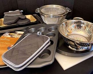 "Kettle Creek Curiosities" in Grovetown, GA Starts Closing Sun 7/30 at 8pm. Pickup: Tue 8/1 1-6pm. Please click here to view more photos, descriptions, and current bids:&nbsp;https://ctbids.com/estate-sale/23182