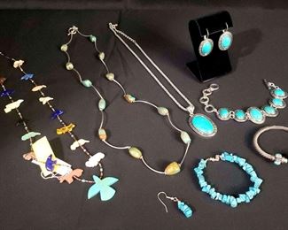 "Kettle Creek Curiosities" in Grovetown, GA Starts Closing Sun 7/30 at 8pm. Pickup: Tue 8/1 1-6pm. Please click here to view more photos, descriptions, and current bids:&nbsp;https://ctbids.com/estate-sale/23182