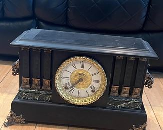 Antique mantle clocks