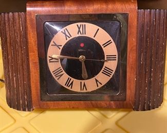Working Telecron mantle clock