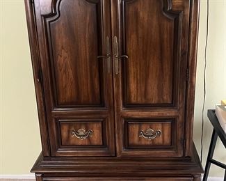 Vintage solid oak 5 pc bedroom set