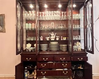 High end Thomasville dining room set