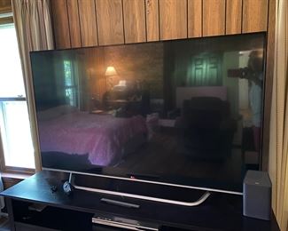2015 LG 65” tv