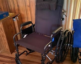 Guardian recliner wheelchair 