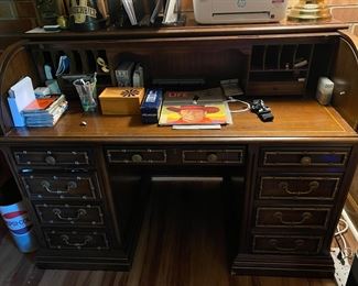 Jasper roll top desk